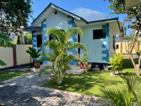 luminar, Mikocheni A, Dar Es Salaam